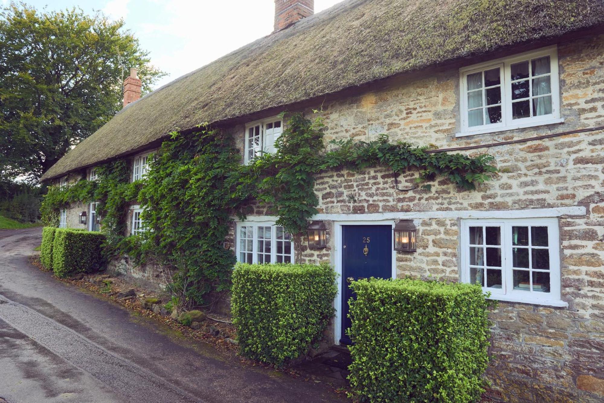 Summer Lodge Country House Hotel Evershot  Exterior photo